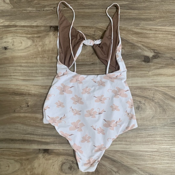 Acacia Indies in Washed Aloha, Size Large - Picture 2 of 5